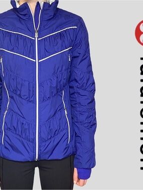 Lululemon Quilted Ruched Blue Outward Bound Jacket Windbreaker 6